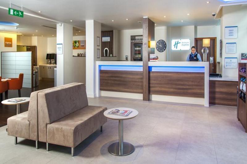 Holiday Inn Express London - Vauxhall Nine Elms, An Ihg Hotel Екстер'єр фото