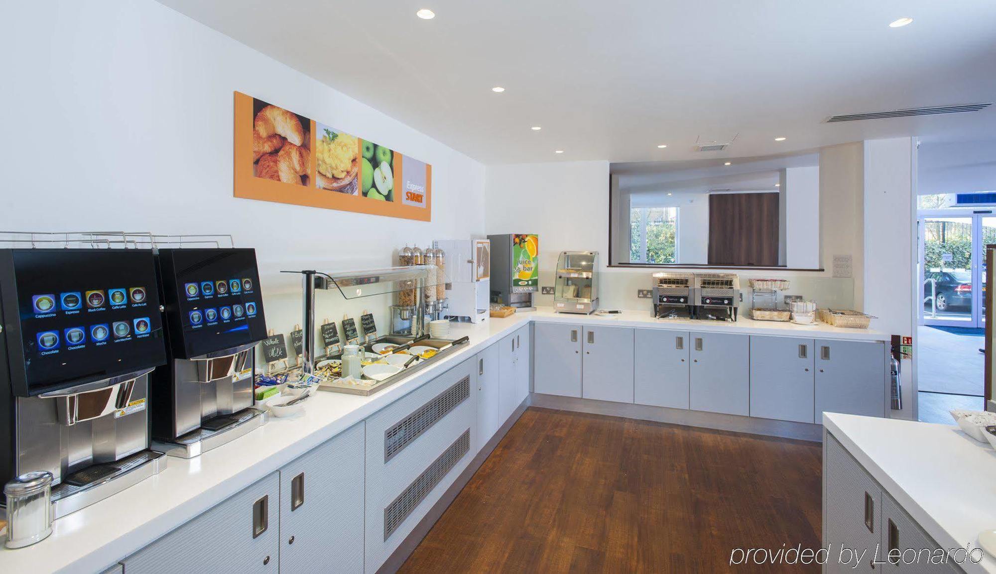 Holiday Inn Express London - Vauxhall Nine Elms, An Ihg Hotel Екстер'єр фото